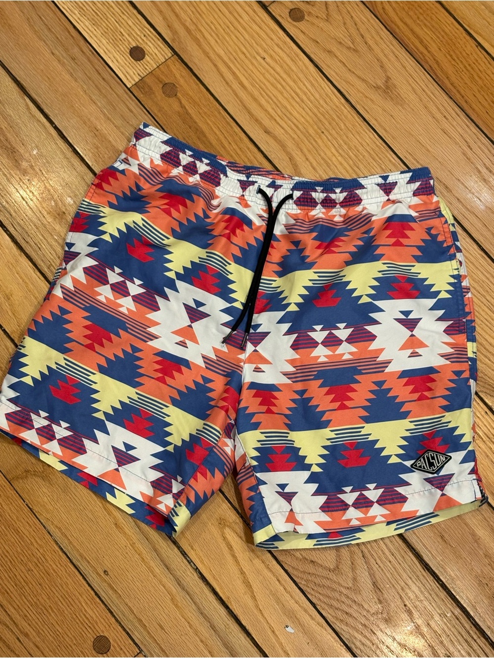 PacSun Multicolor Aztec southwestern swim trunks size Mens medium w lining